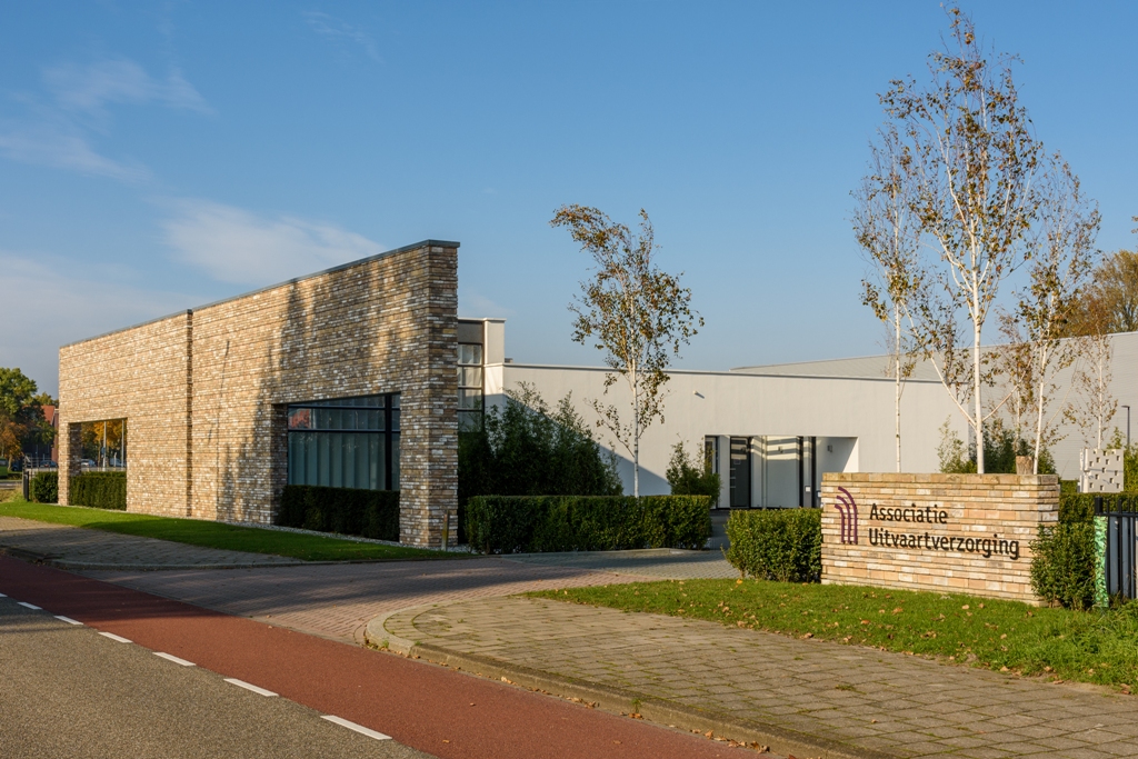 Associatie & IJmond DELA | uitvaartcentrum in Alkmaar